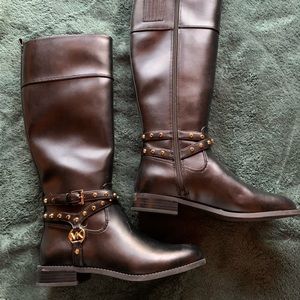 Micheal Kors black boots